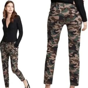 NILI LOTAN Jenna Camo Jenna Pants in Coyote Brown Camouflage size 6